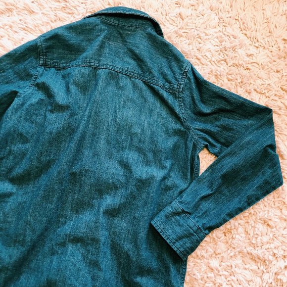 Universal Thread Dark Blue Denim Button Up - Picture 8 of 8